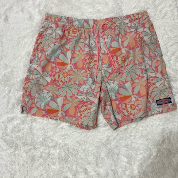 VINEYARD VINES MEN PRINTED BRIEF LINED CHAPPY SWIMMING TRUNK. SIZE-XL. - Picture 1 of 11